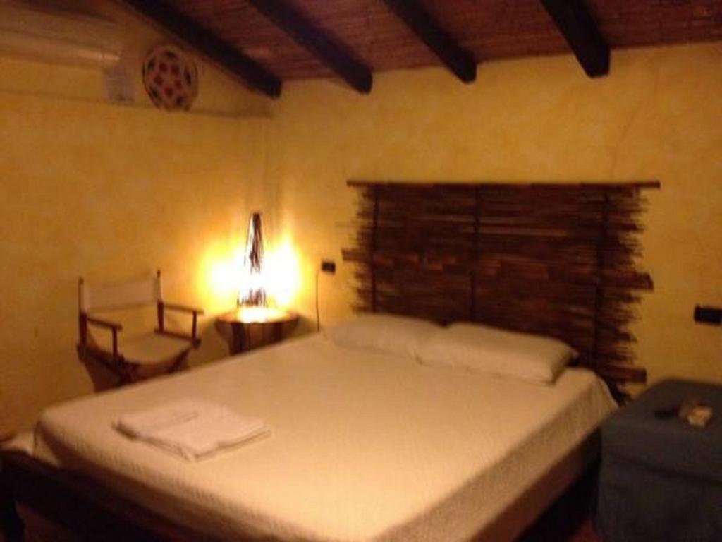 Szilvia Vendeghaz Hotel Korosszakal Екстериор снимка